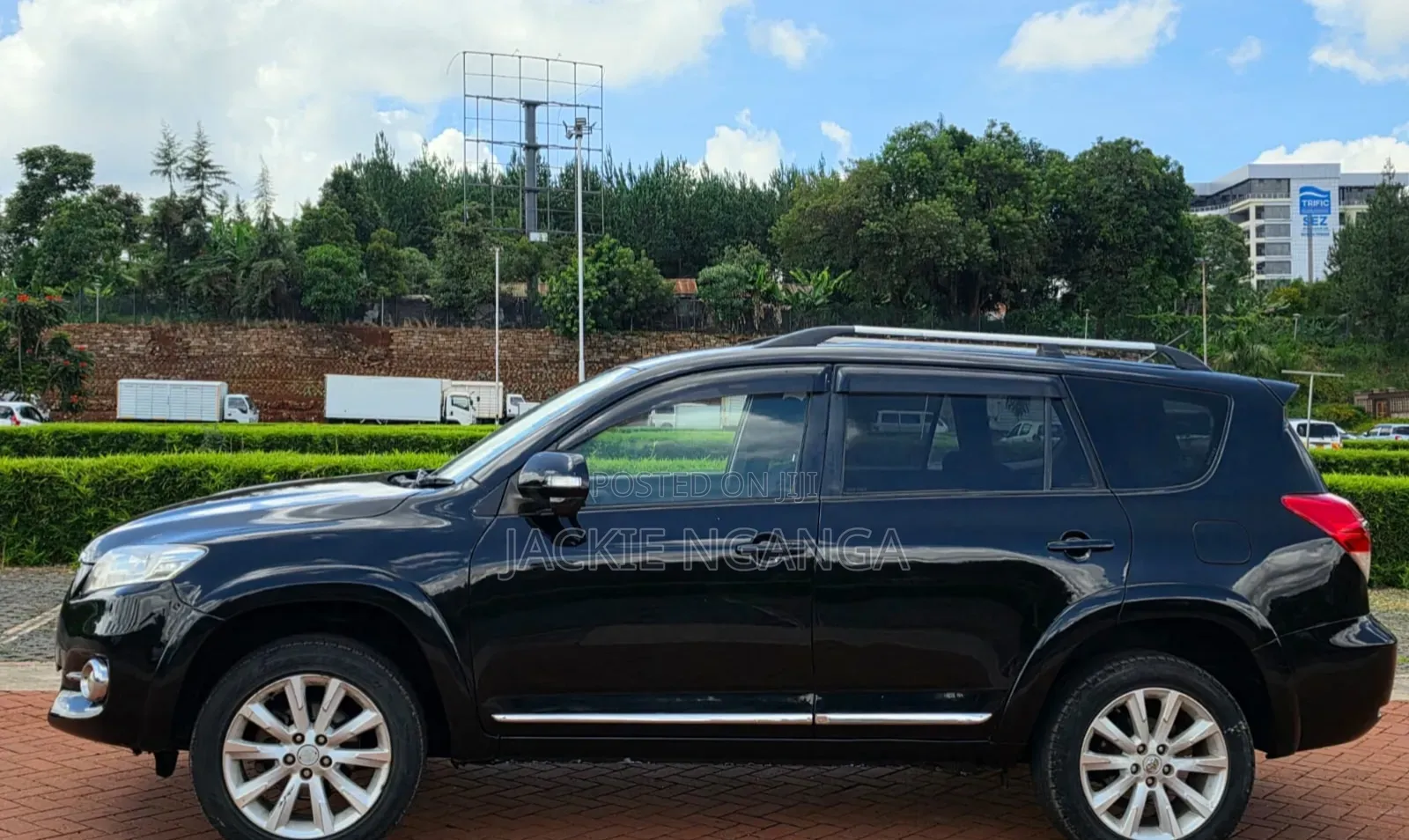 Toyota Vanguard 2010 Black