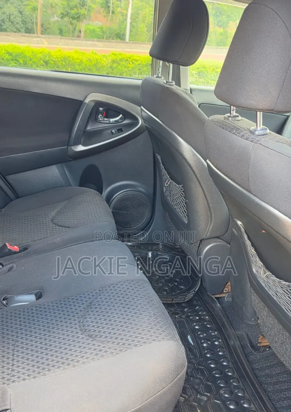 Toyota Vanguard 2010 Black