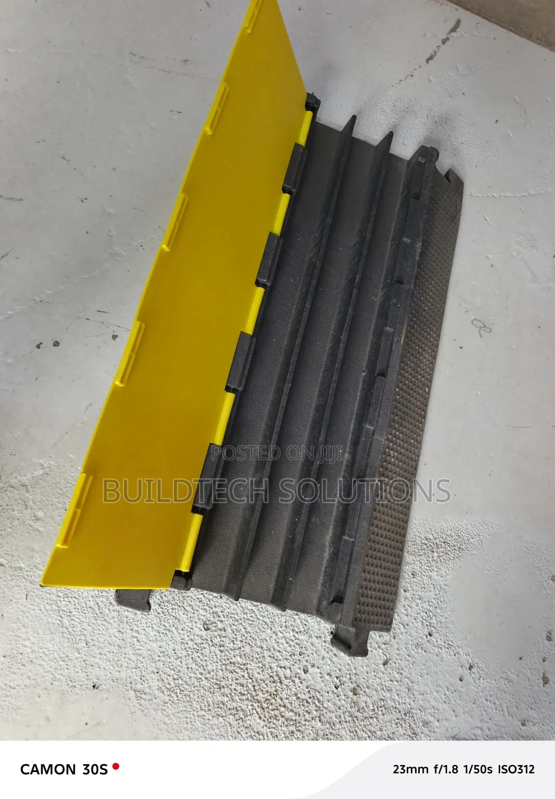 3-Channel Rubber Cable Protector