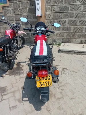TVS HLX 125 2025 Red