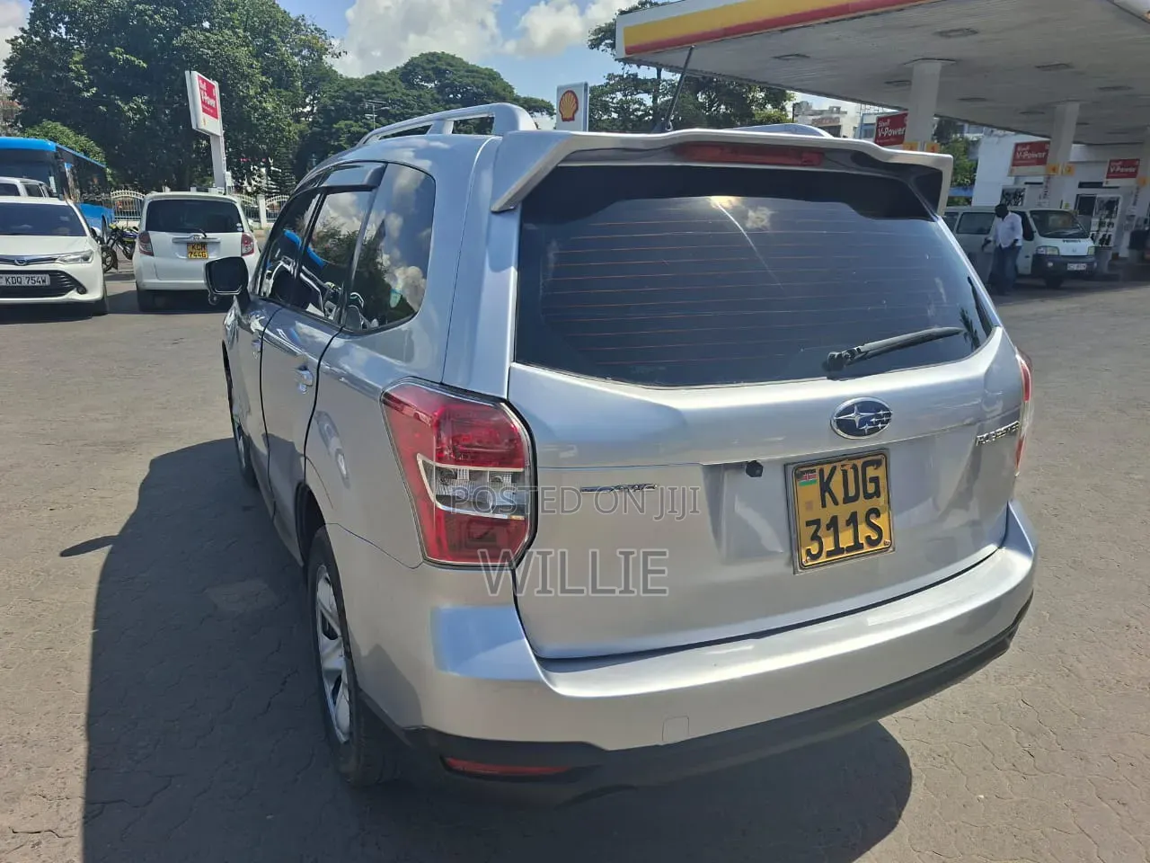 Subaru Forester 2015 Silver