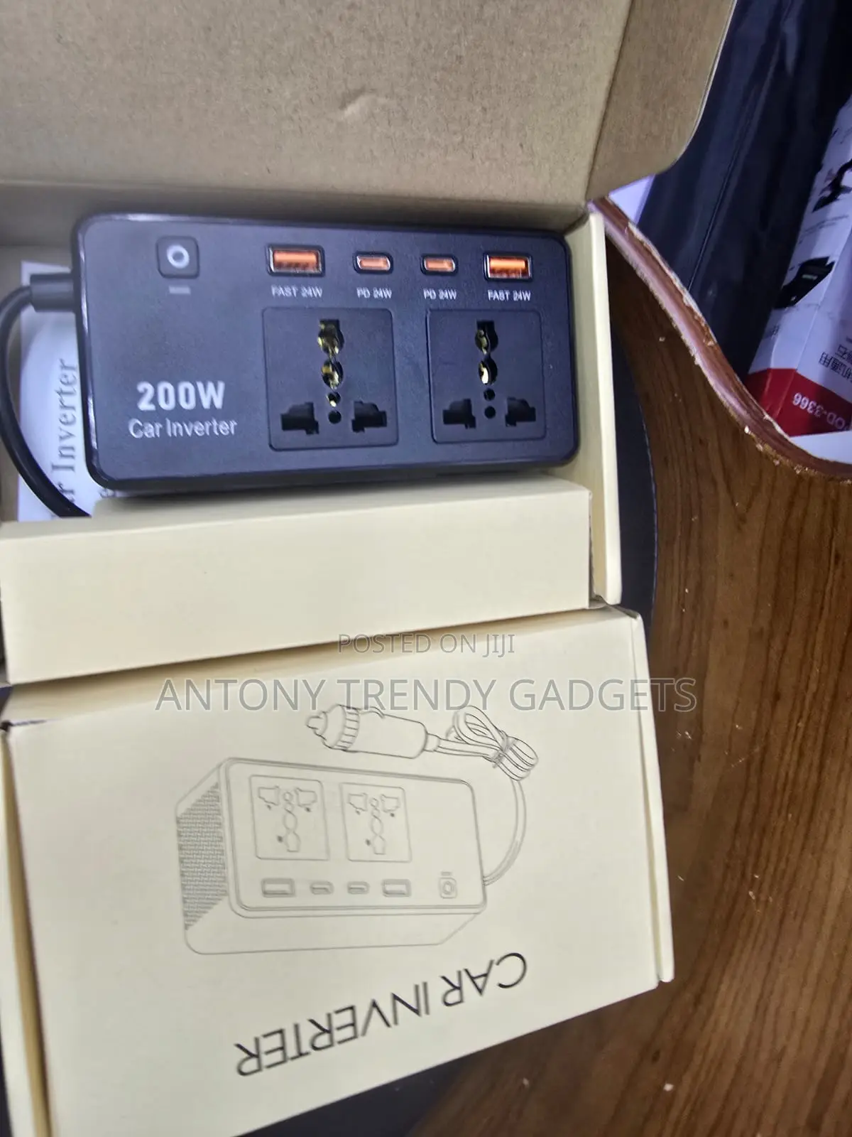 200W Portable Car Inverter With PD USB-C Dual AC Outlets