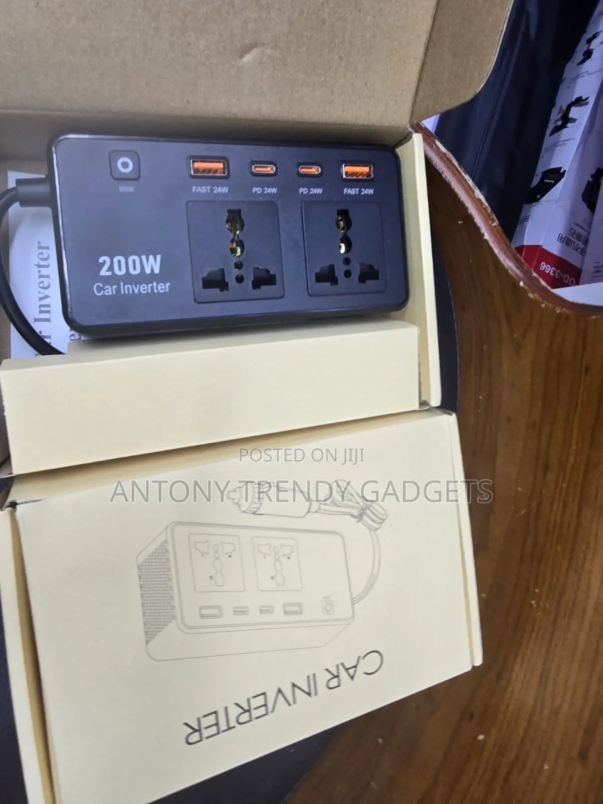 200W Portable Car Inverter With PD USB-C Dual AC Outlets