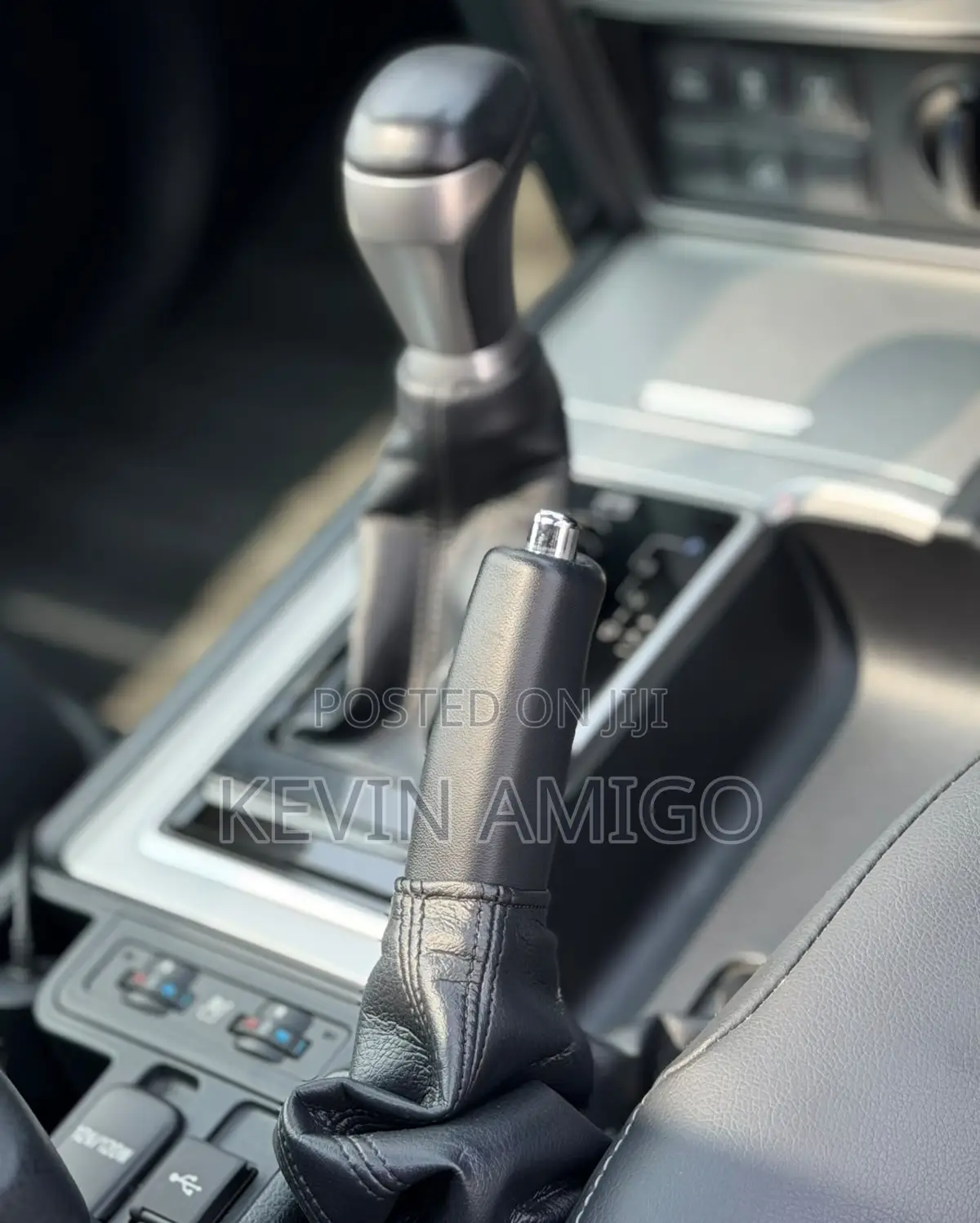 Toyota Land Cruiser Prado 2022 Black