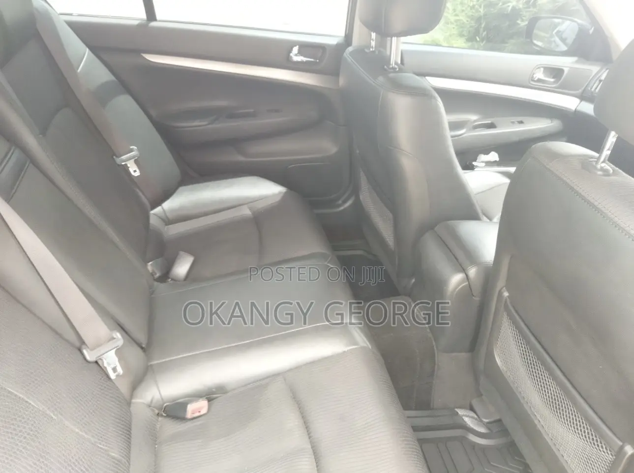 Nissan Skyline 2011 Gray