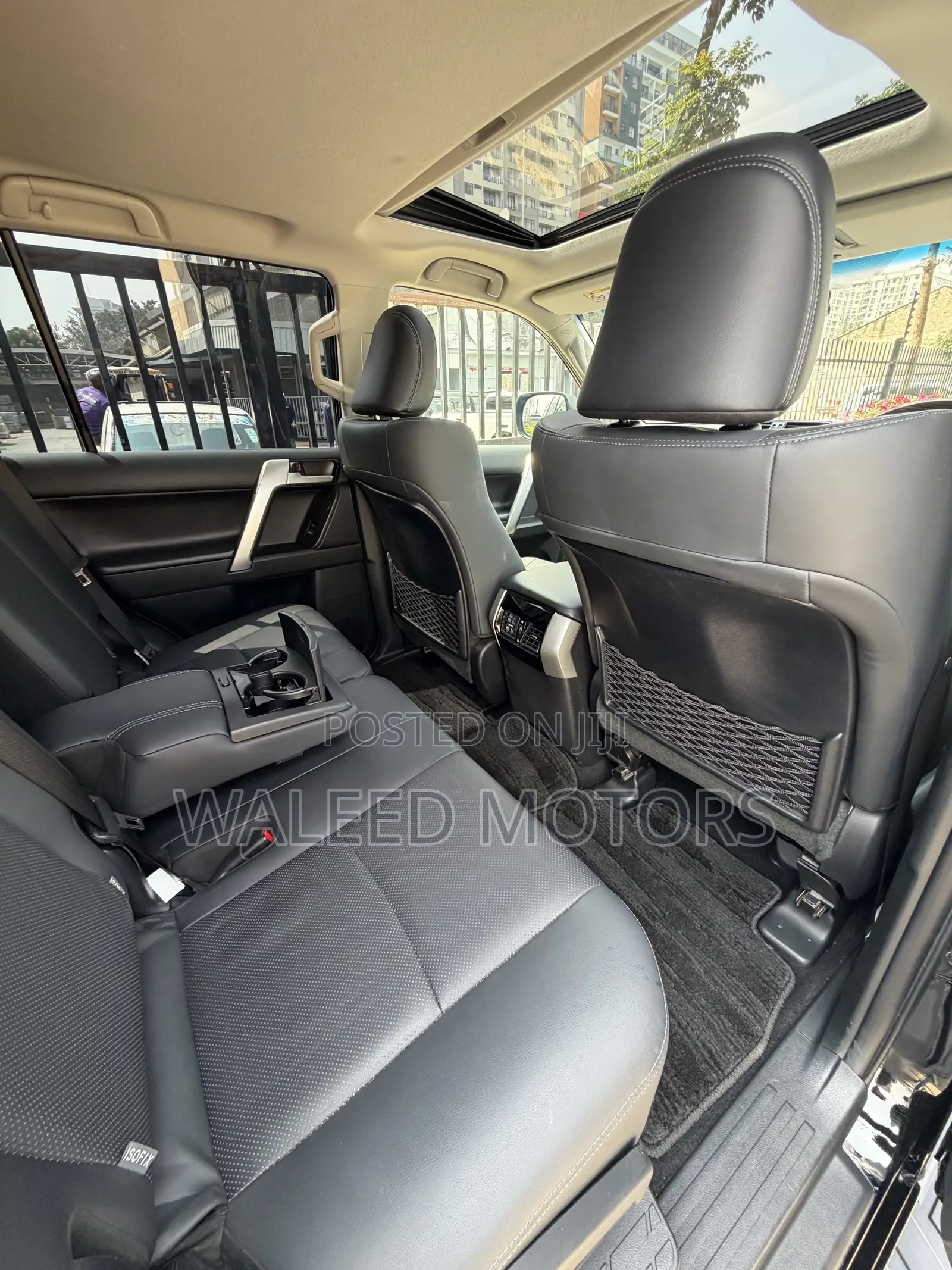 Toyota Land Cruiser Prado 2.8 2022 Black