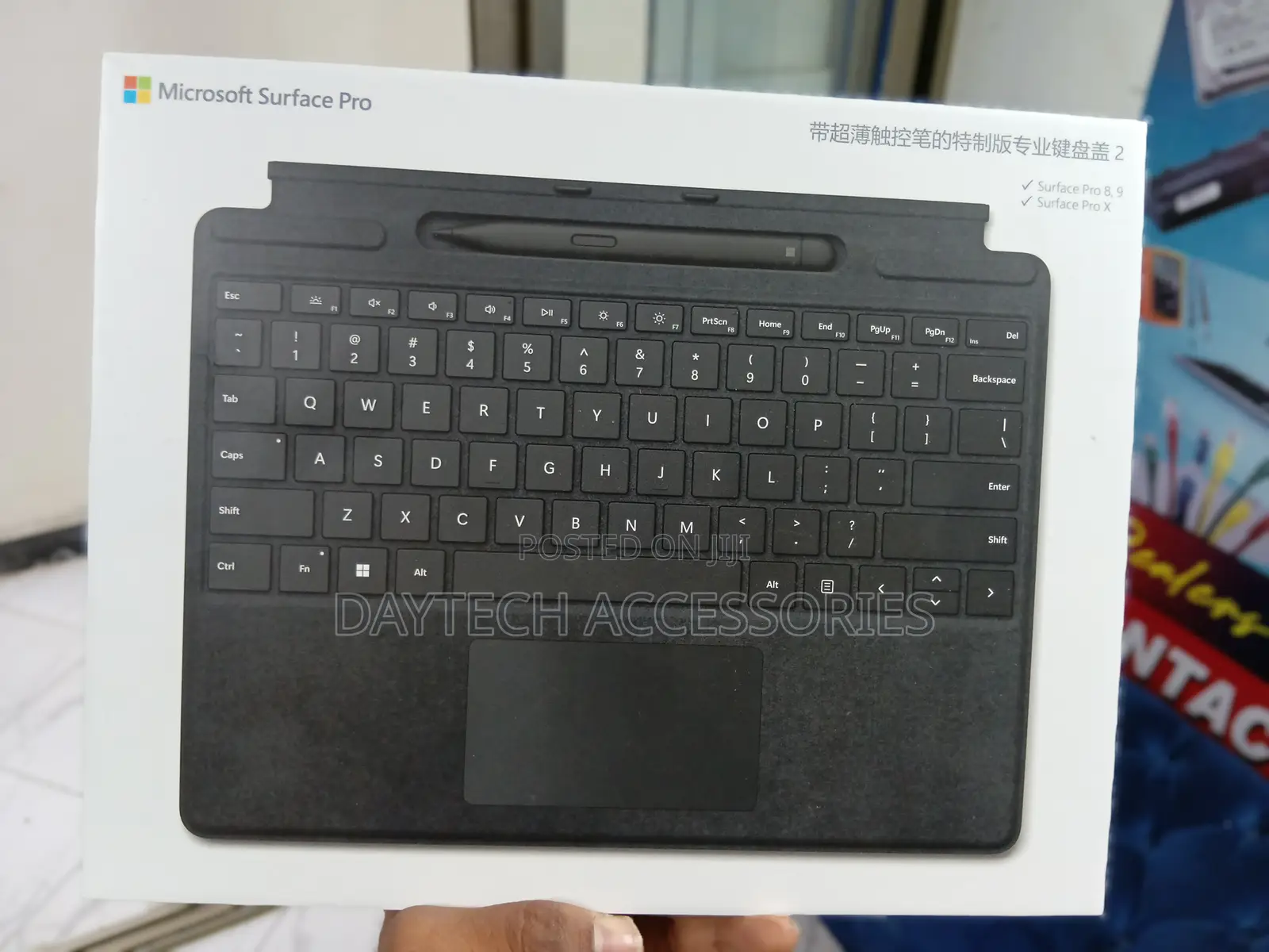 Microsoft Surface Pro 8 / X Signature Keyboard - Black