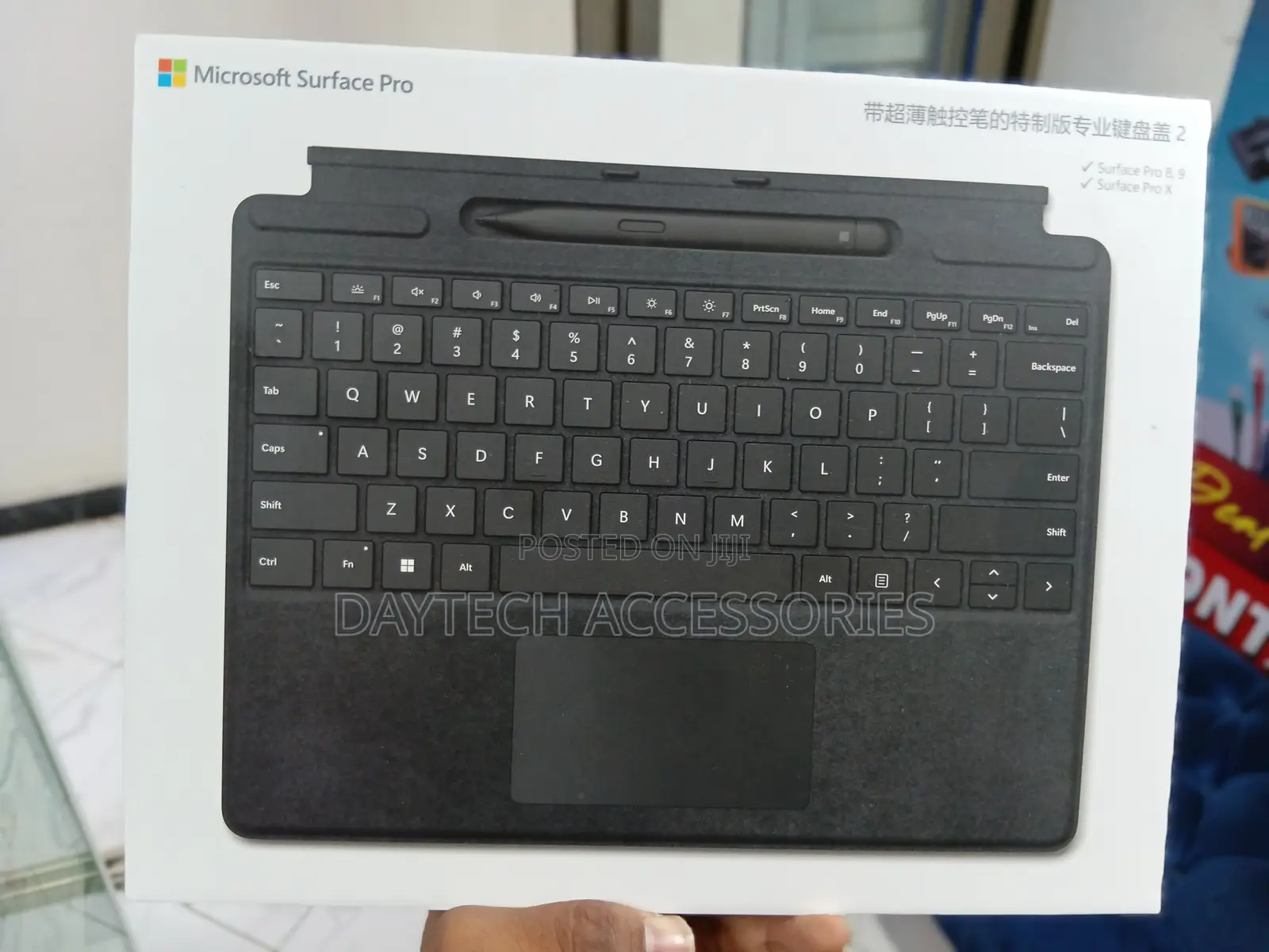 Microsoft Surface Pro 8 / X Signature Keyboard - Black