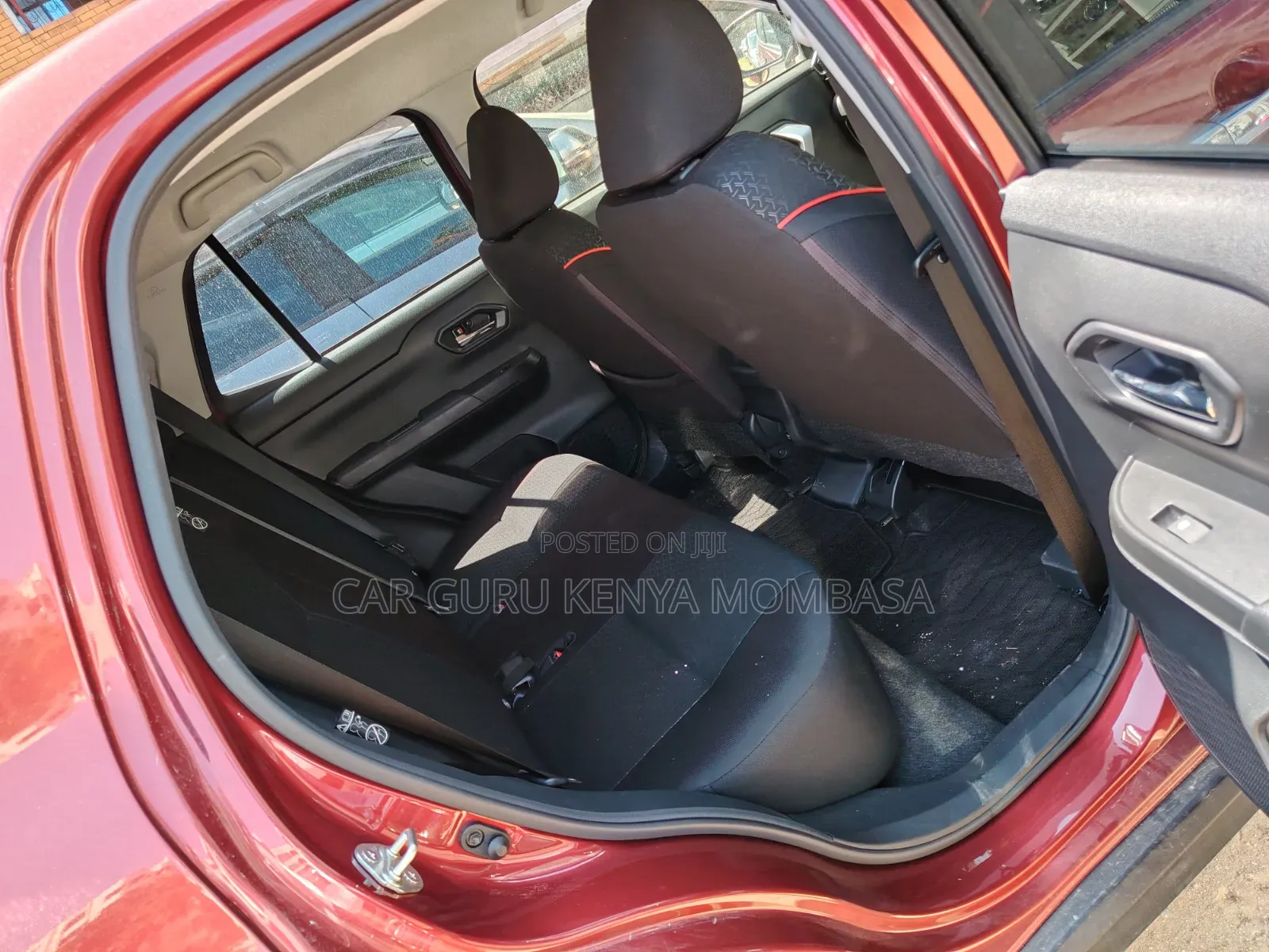 Toyota Raize 2020 Maroon