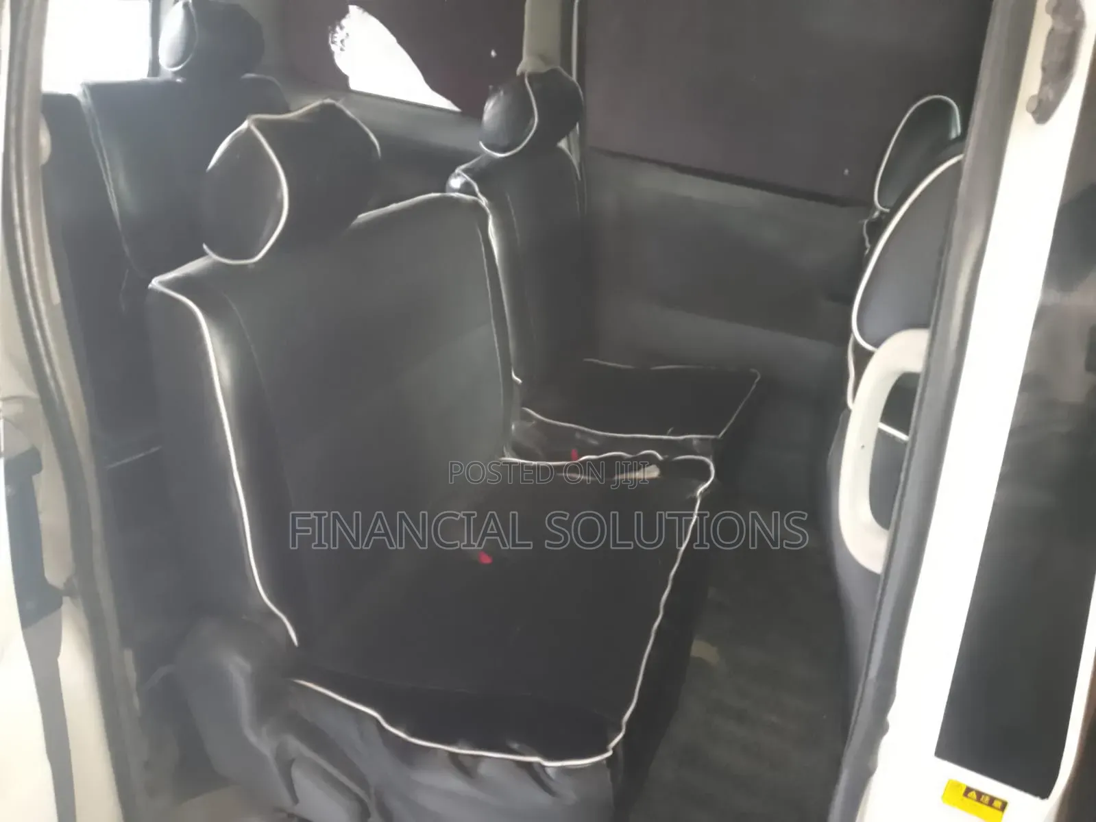 Toyota Noah 2007 White
