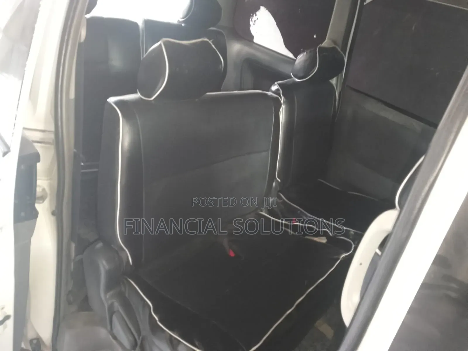 Toyota Noah 2007 White