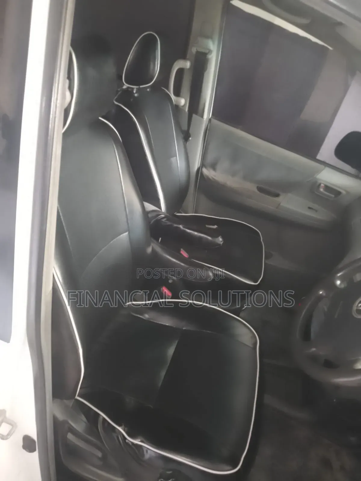 Toyota Noah 2007 White