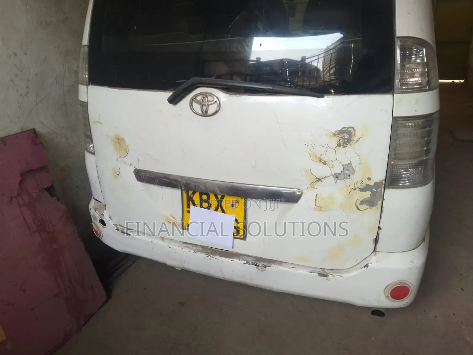 Toyota Noah 2007 White