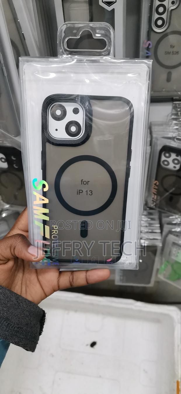 iPhone 13 Matte Back With a Bold Black Frame Cover - main view