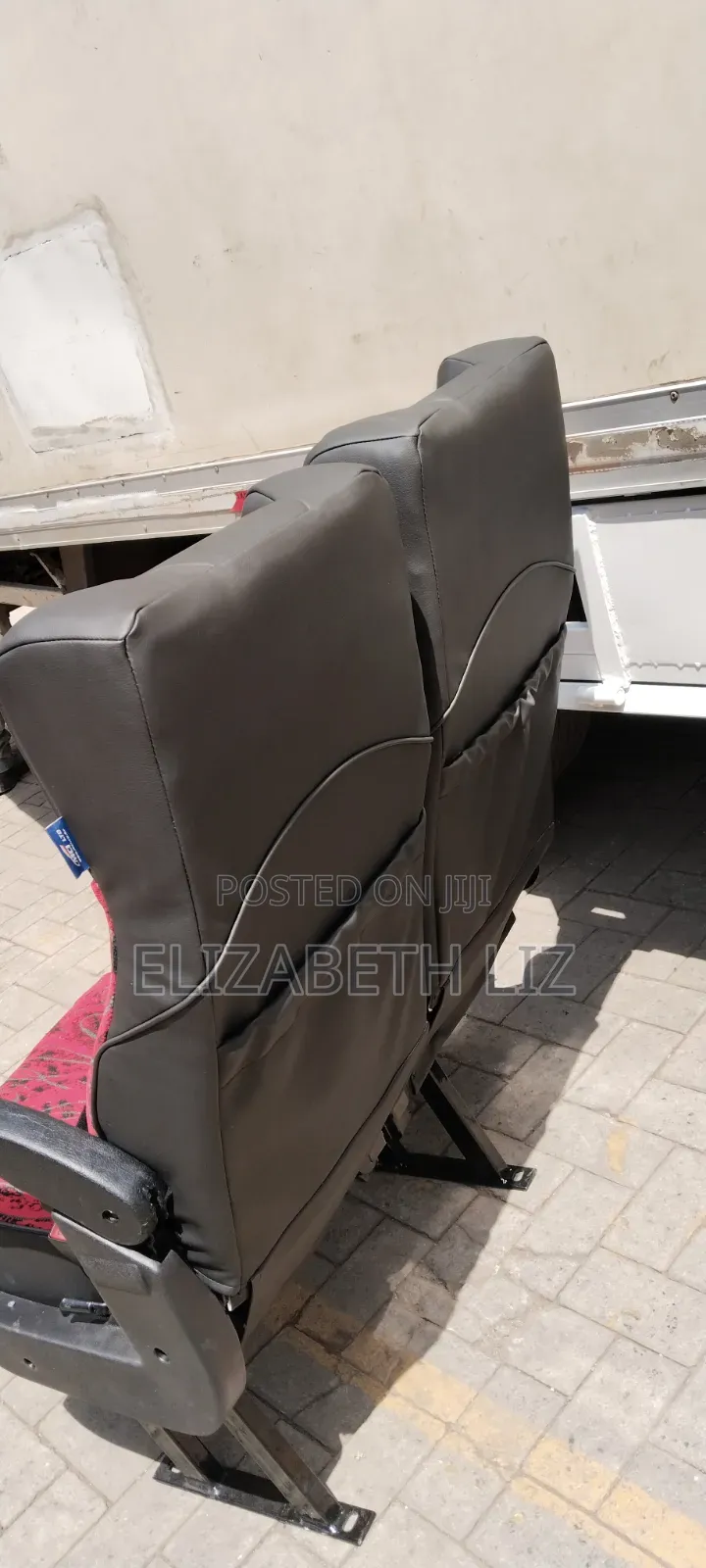 Toyota Haice Seats -9l