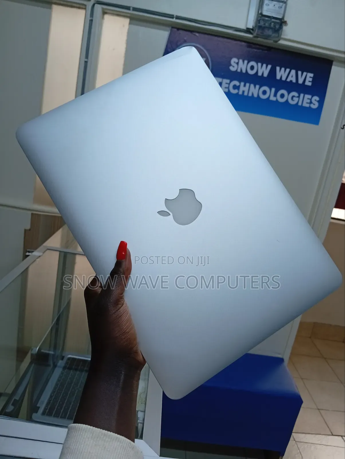 Laptop Apple MacBook Air 4GB Intel Core i5 SSD 256GB