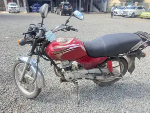Bajaj Boxer 100 2018 Red
