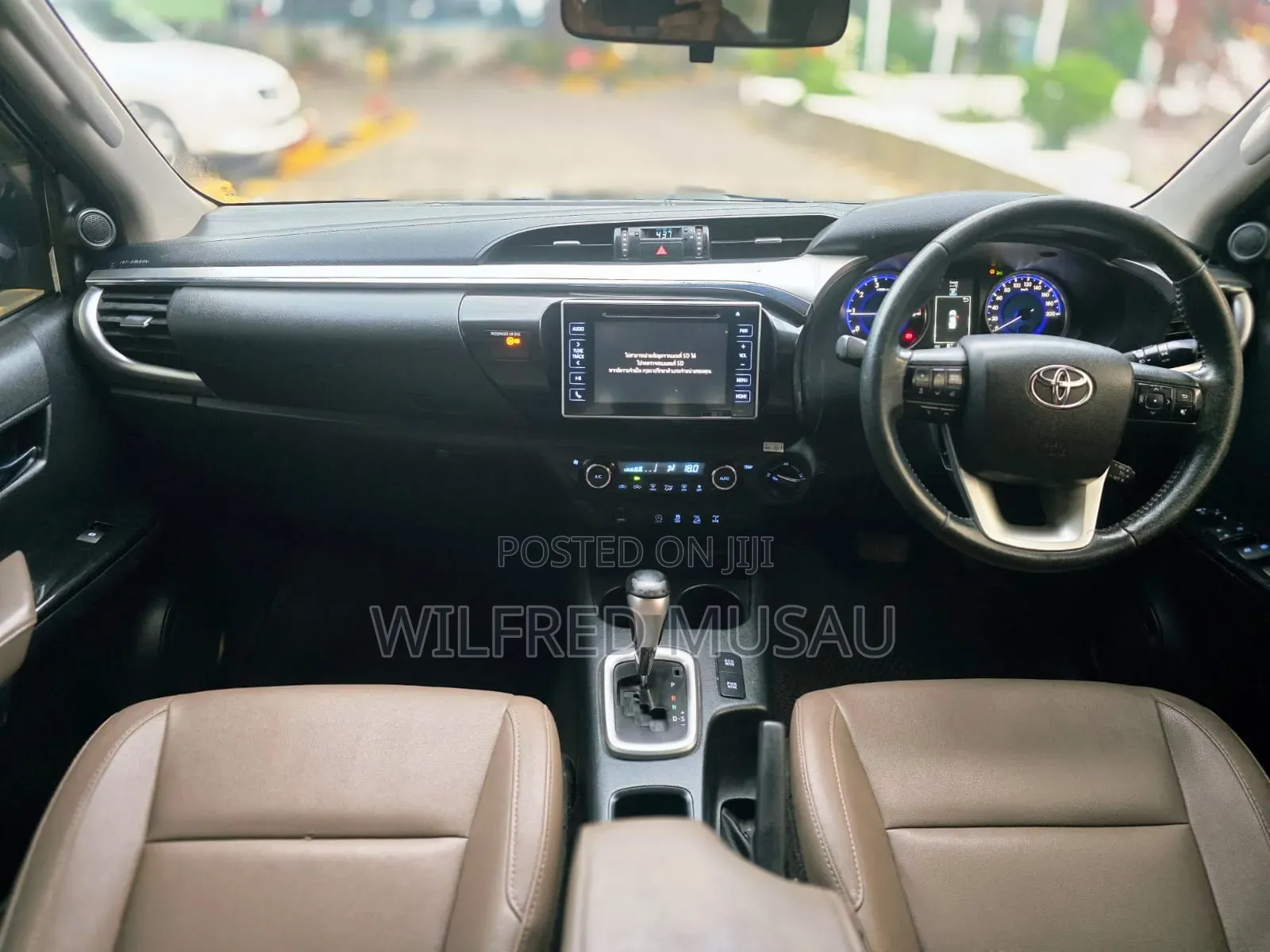 Toyota Hilux 2018 Black