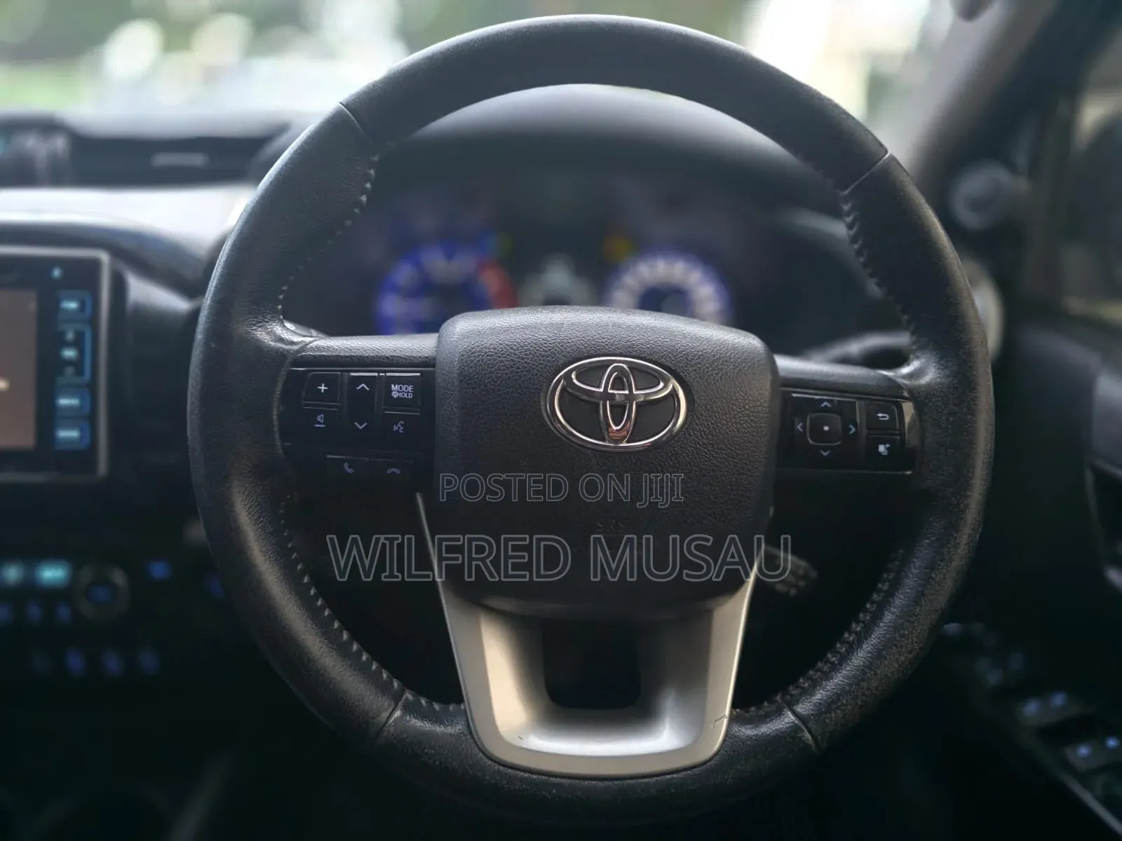 Toyota Hilux 2018 Black