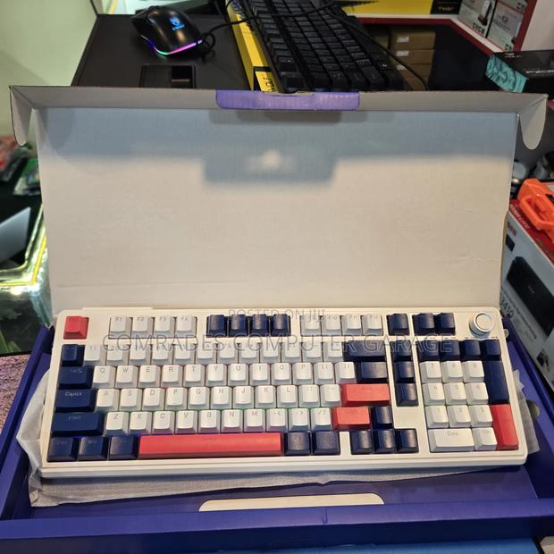 Wireless Keyboard and Mouse Pad - thumbnail 3