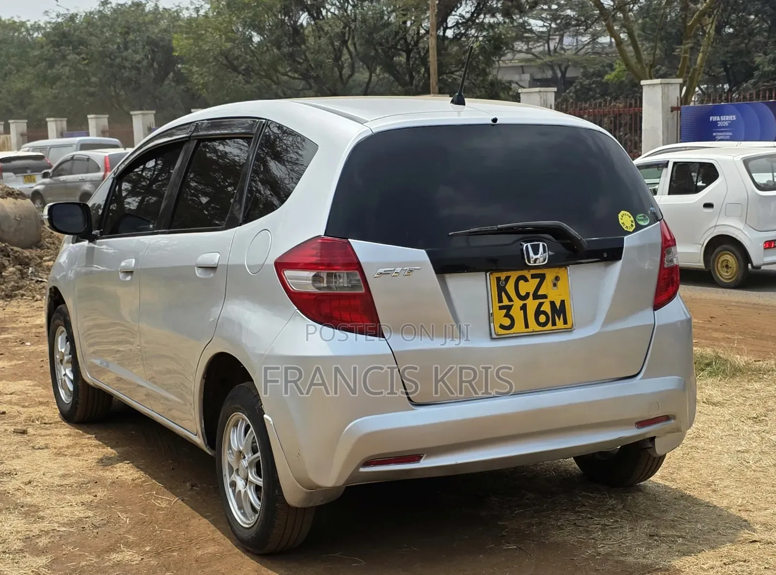 Honda Fit 2012 Silver