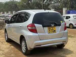 Honda Fit 2012 Silver