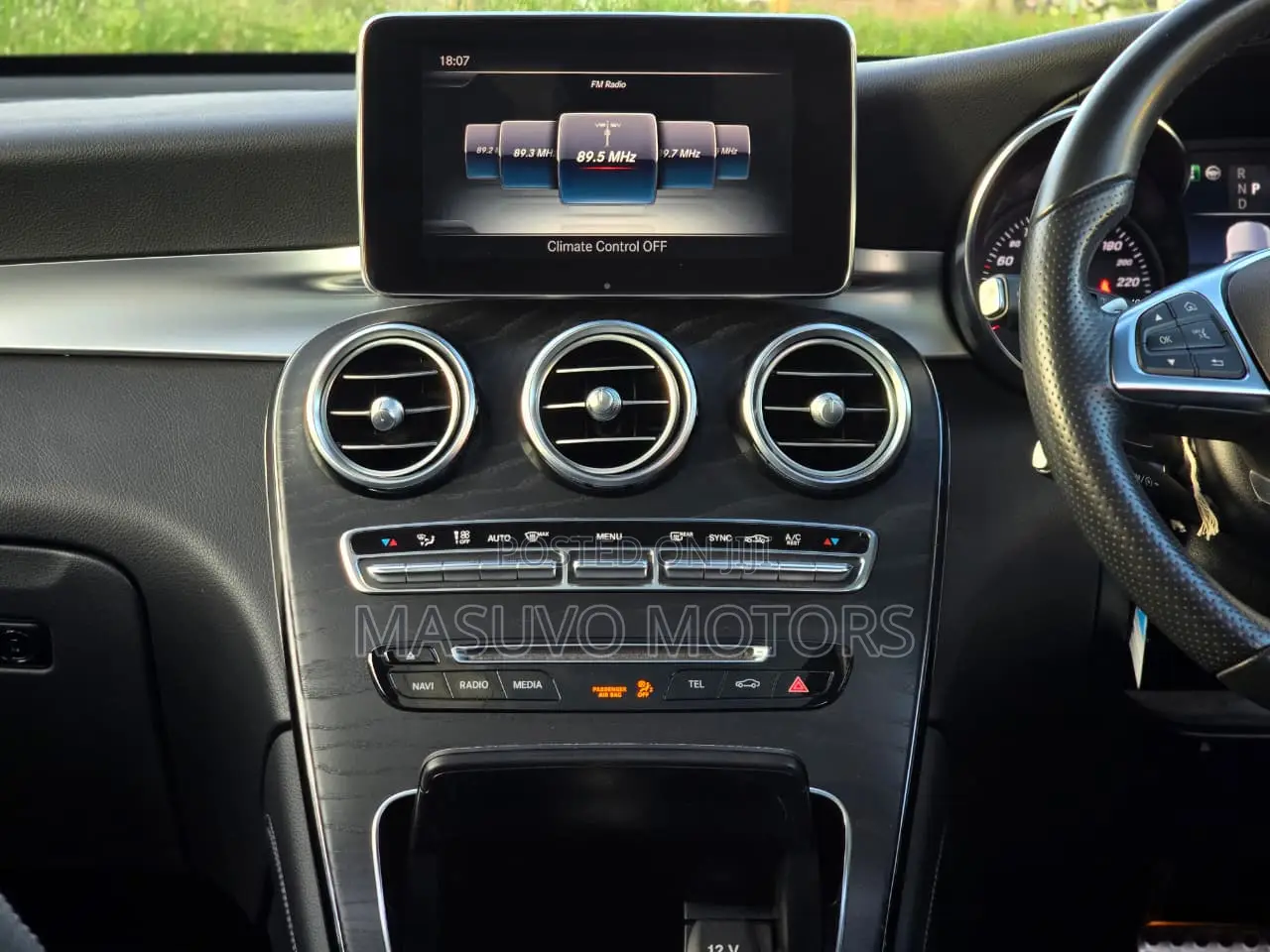 Mercedes-Benz GLC-Class 2018 Pearl