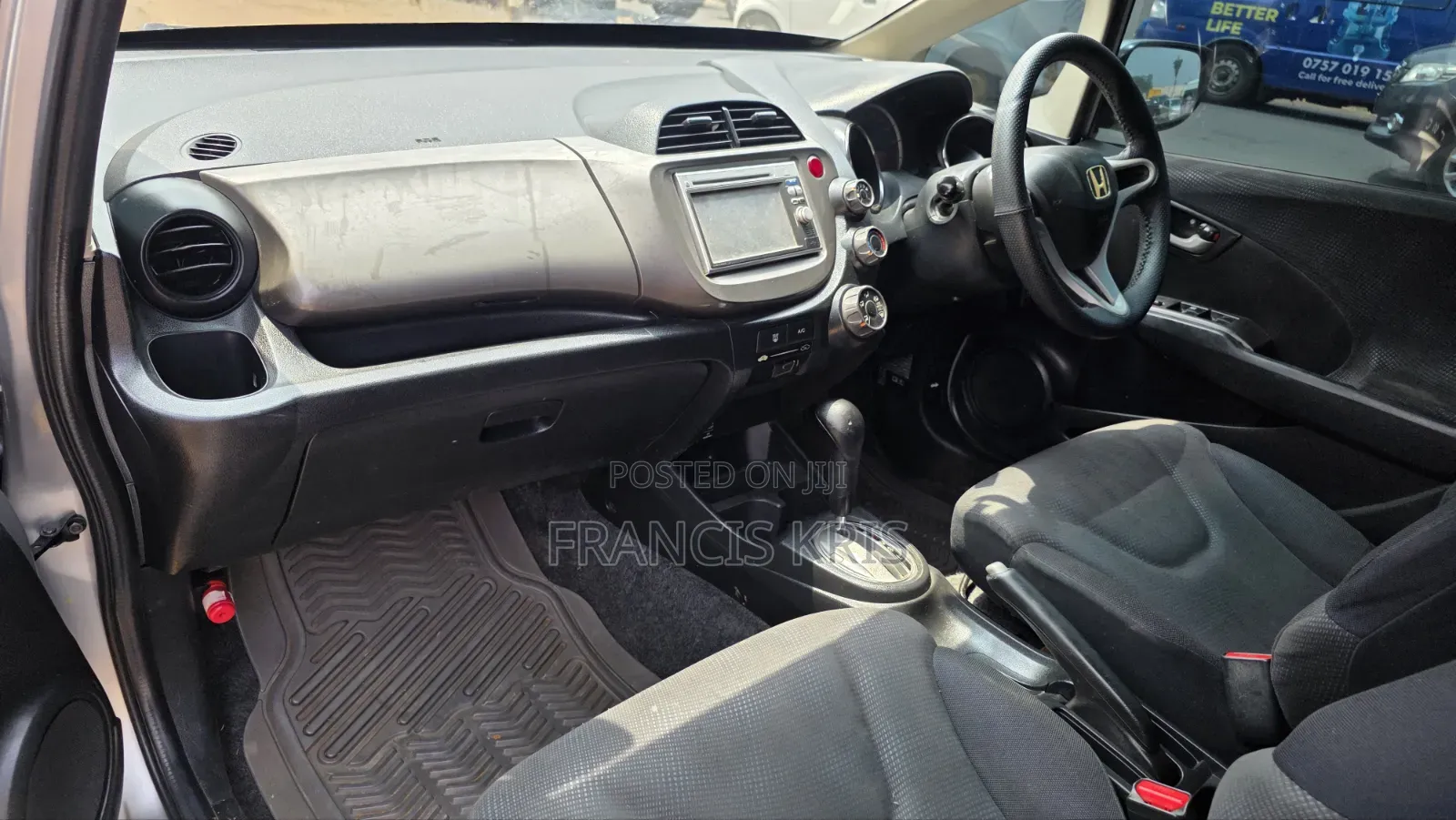 Honda Fit 2012 Silver