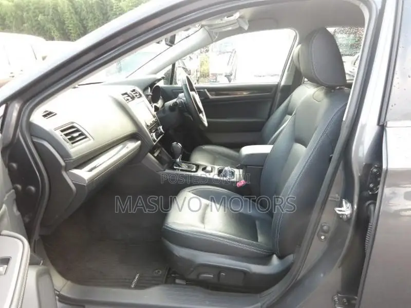 Subaru Outback Limited AWD 2020 Gray