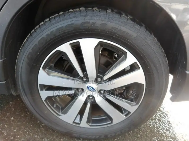 Subaru Outback Limited AWD 2020 Gray