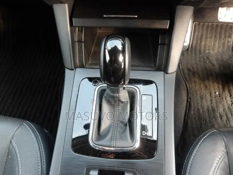 Subaru Outback Limited AWD 2020 Gray