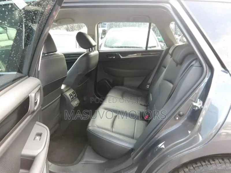 Subaru Outback Limited AWD 2020 Gray