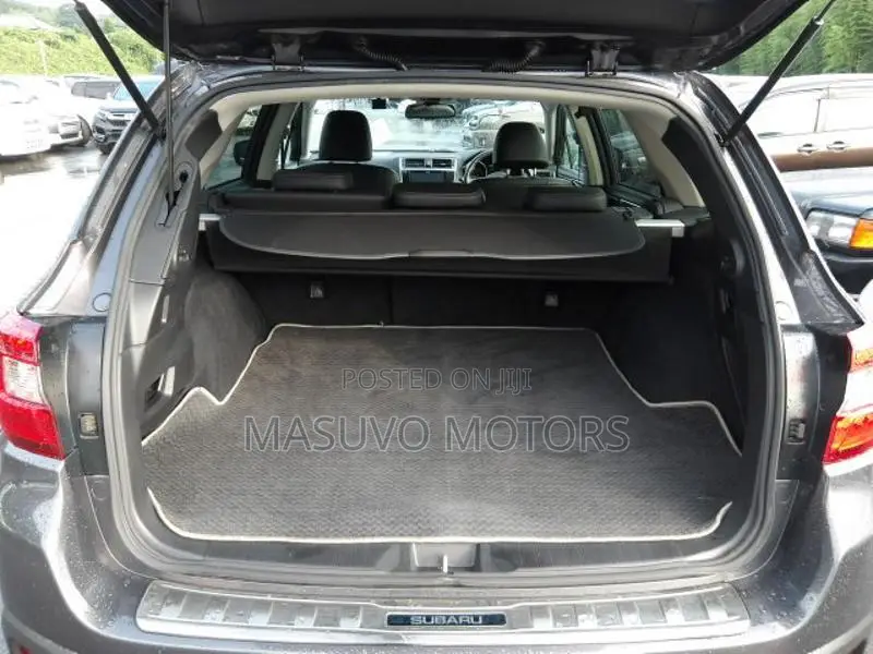 Subaru Outback Limited AWD 2020 Gray