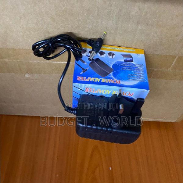 High Efficiency 12V 2A Power Adapter – Stable Output Performance