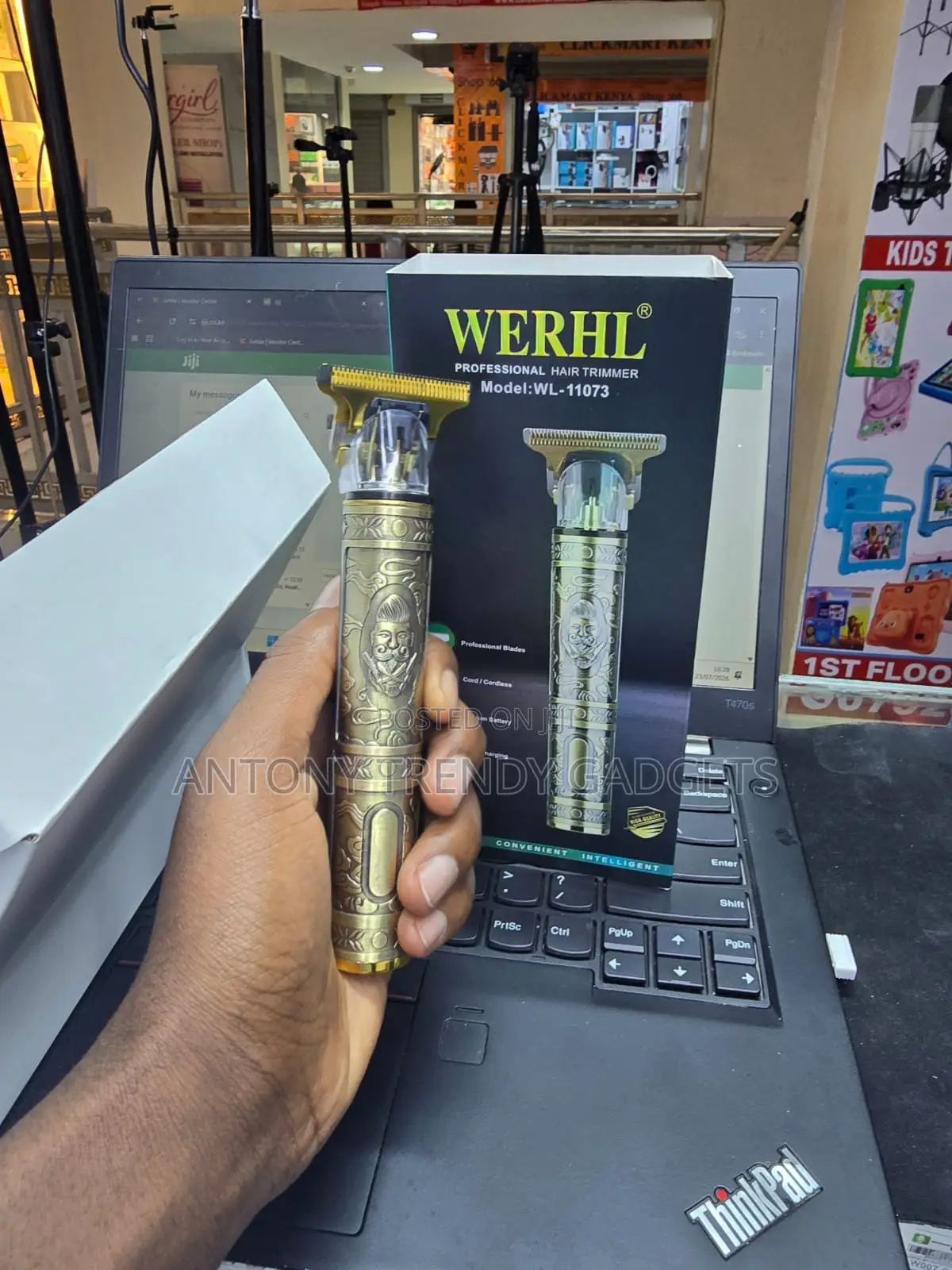 WERHL Cordless Hair Trimmer for Barbers Home Grooming