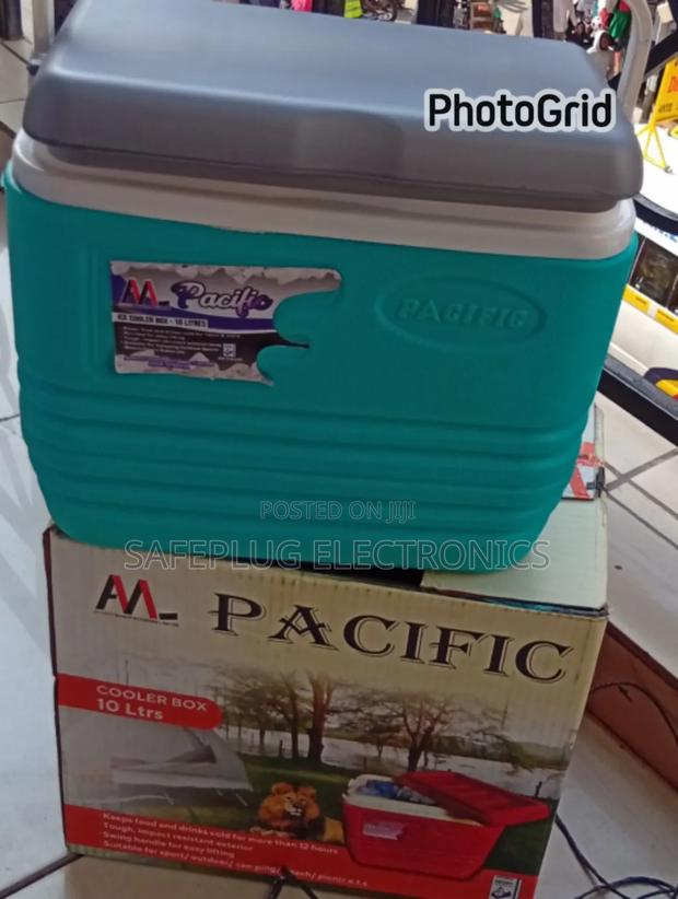 Pacific 10l Insulated Cooler Box – Heavy Duty Ice Chest - main view