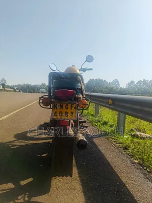 Bajaj Boxer 100 2024 Red