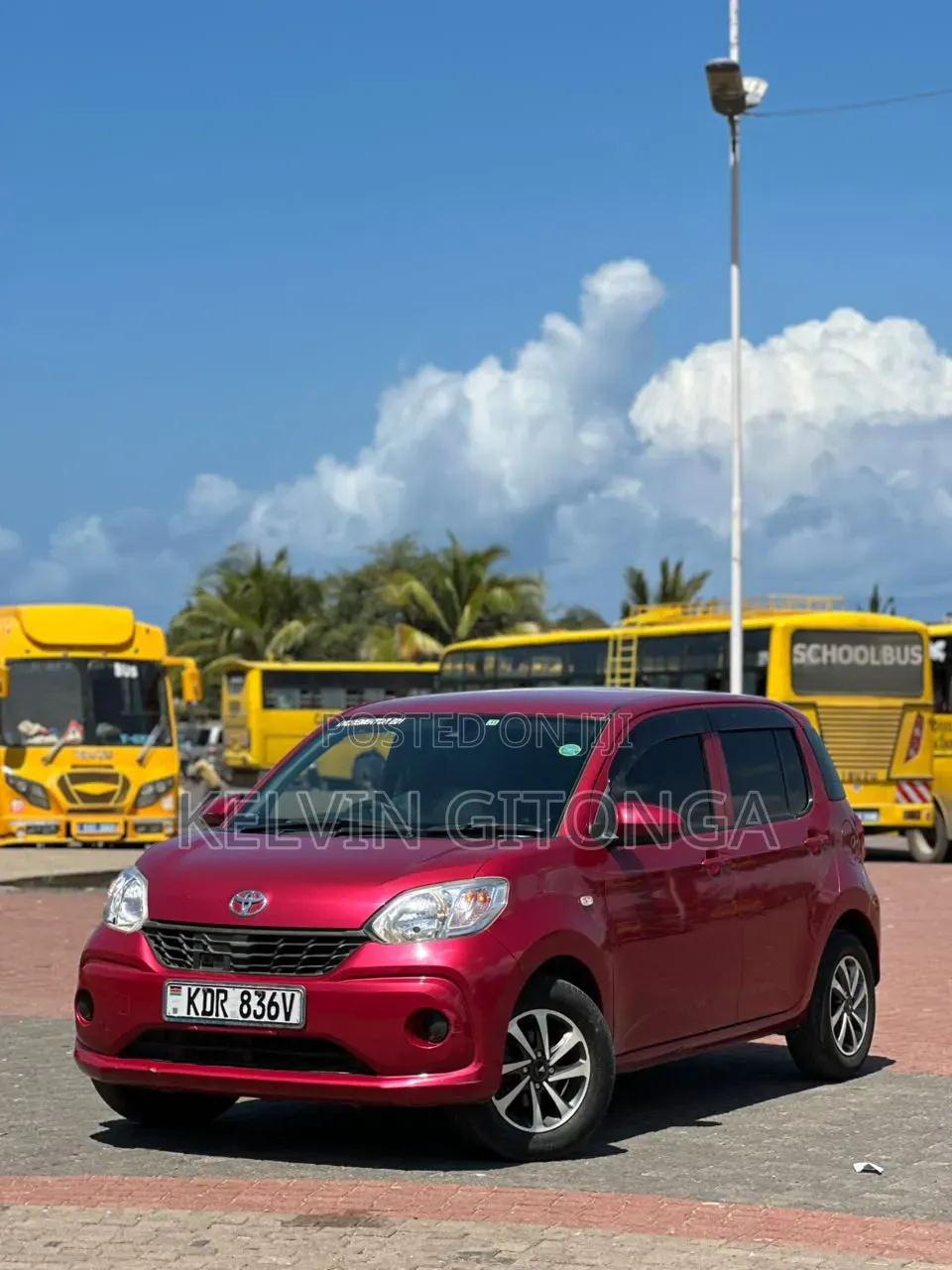 Toyota Passo 2018 Maroon