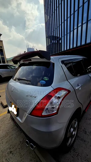 Suzuki Swift 2015 Silver