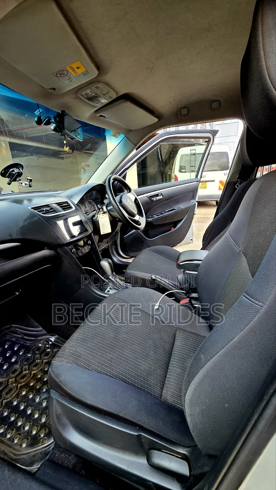 Suzuki Swift 2015 Silver