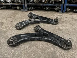 Toyota Sienta 2016 Lower Control Arm –