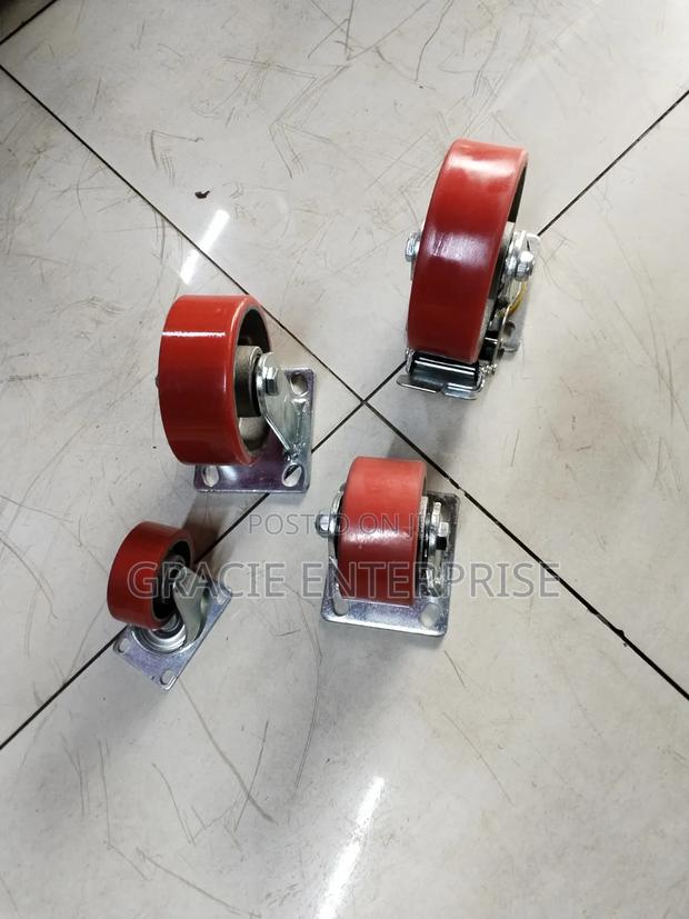3" Rotating Metallic Caster Wheel - thumbnail 2