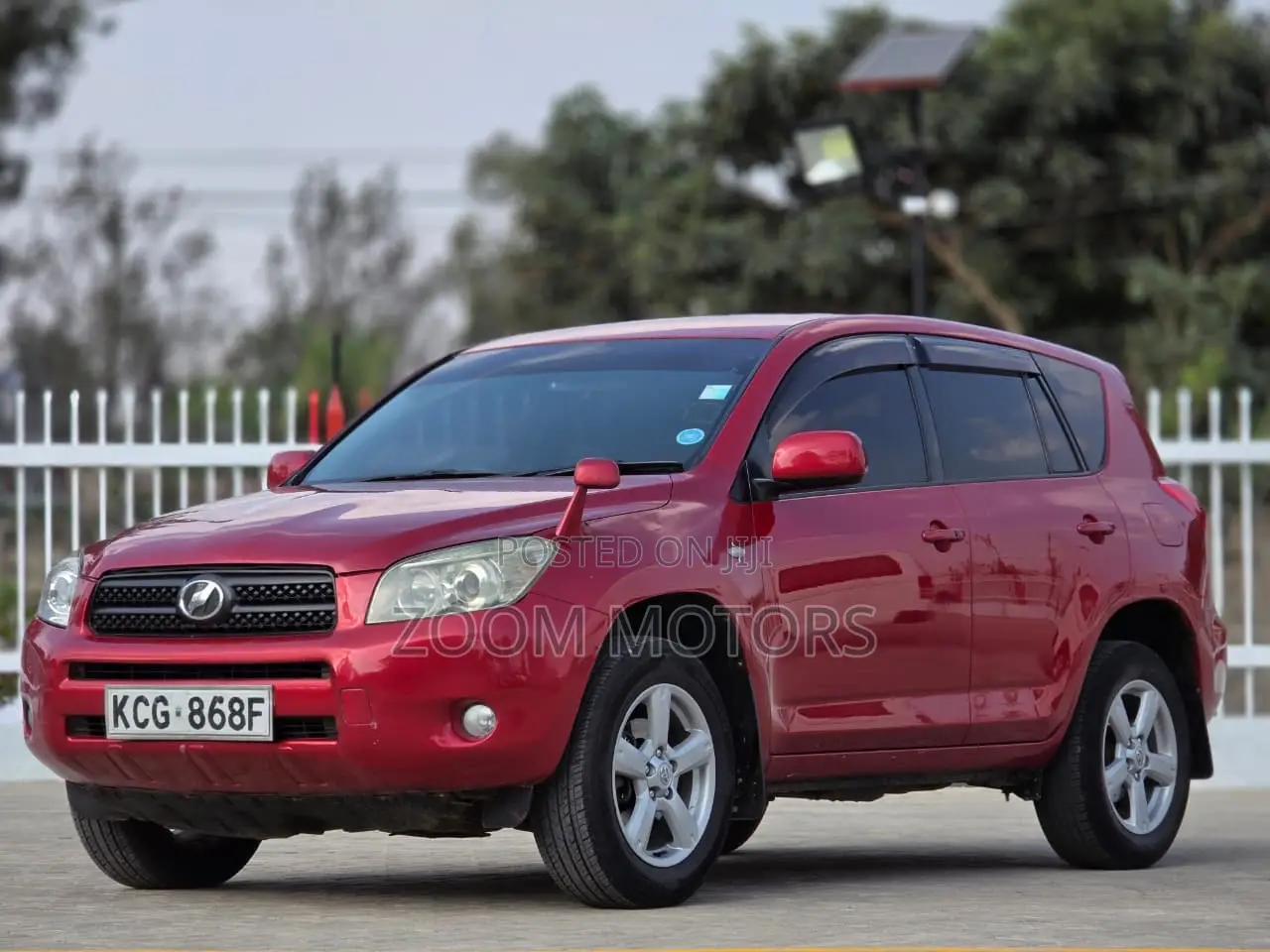 Toyota RAV4 4x4 2009 Red