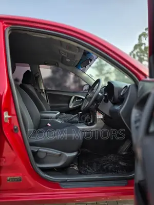 Toyota RAV4 4x4 2009 Red