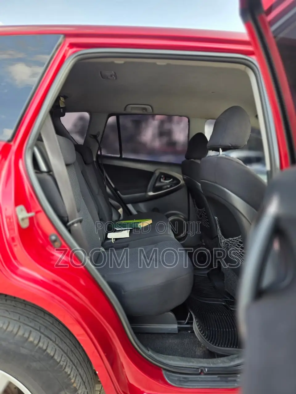 Toyota RAV4 4x4 2009 Red