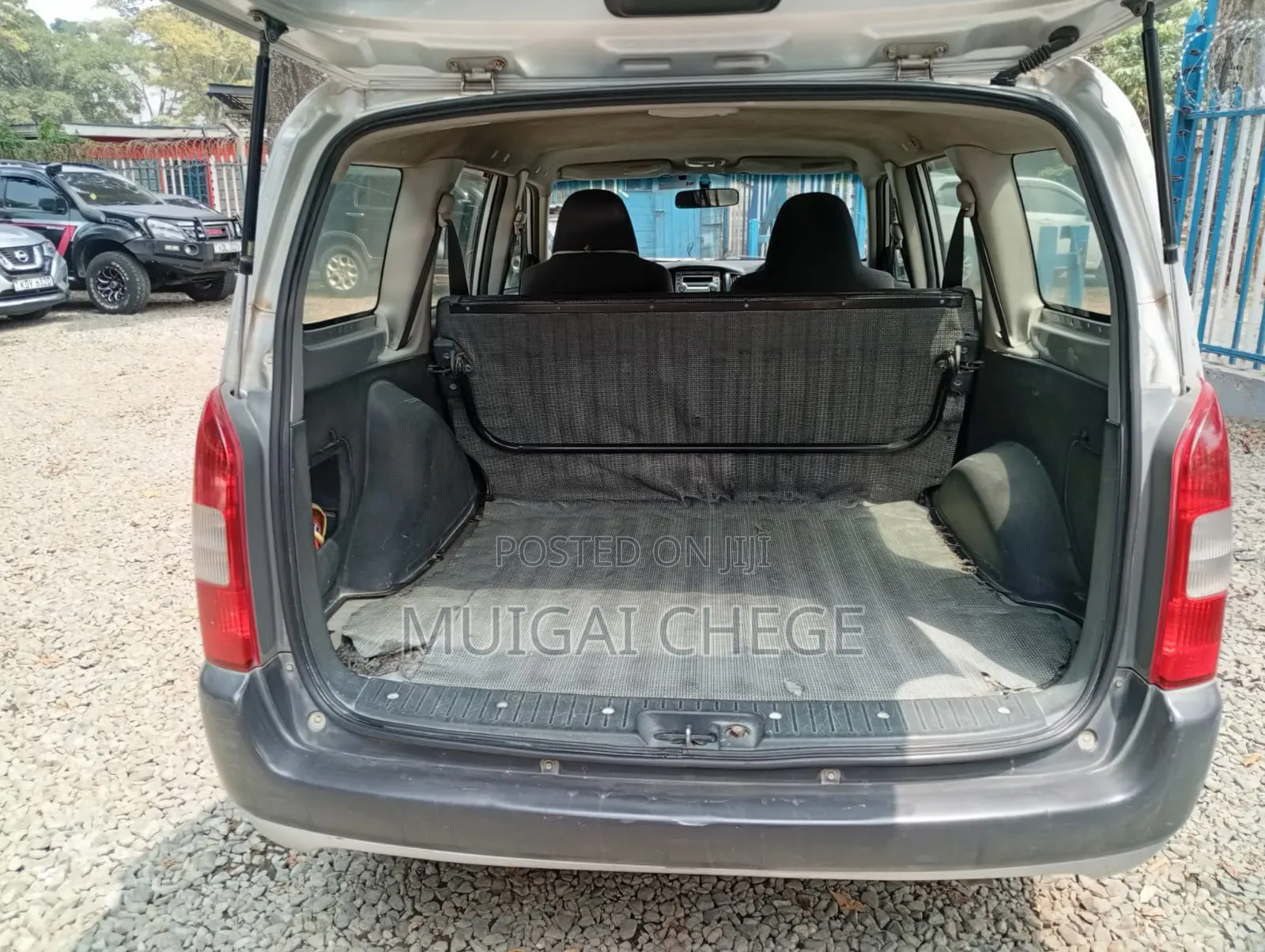 Toyota Probox 2011 Silver