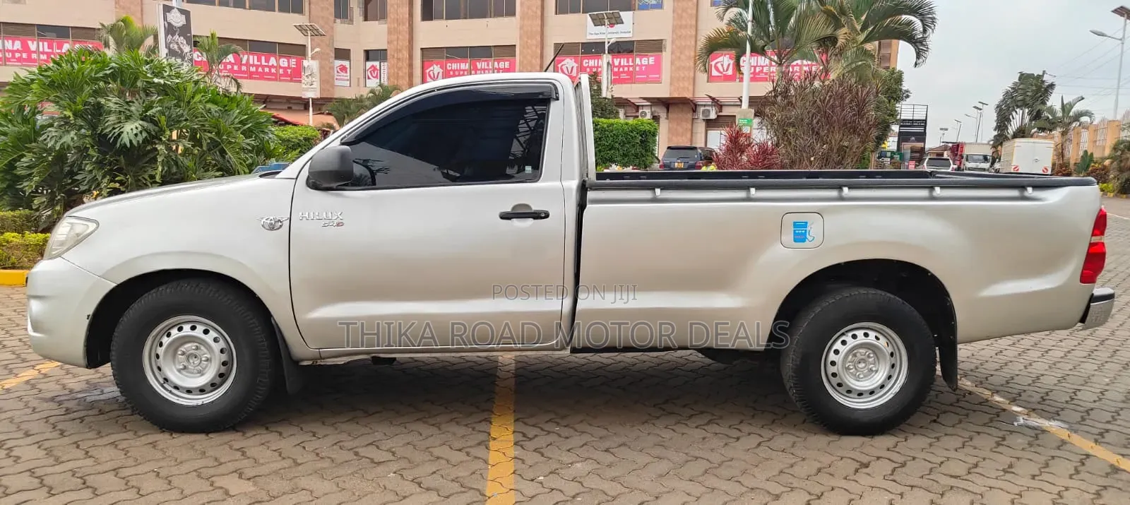 Toyota Hilux 2010 Beige