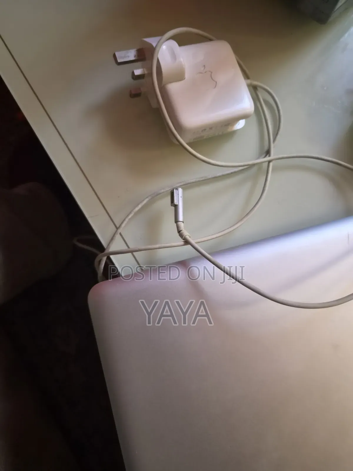 Laptop Apple MacBook 2010 8GB Intel Core M HDD 256GB