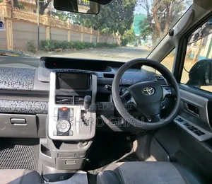 Toyota Noah 2008 Black