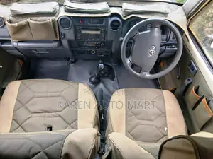 Toyota Land Cruiser 2013 Beige